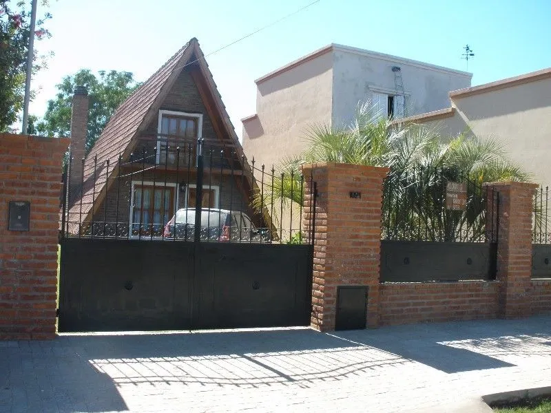 CASA ALPINA!! ALQUILO!! EXCELENTE VIVIENDA MUY AMPLIA Y COMODA! $ 990.000