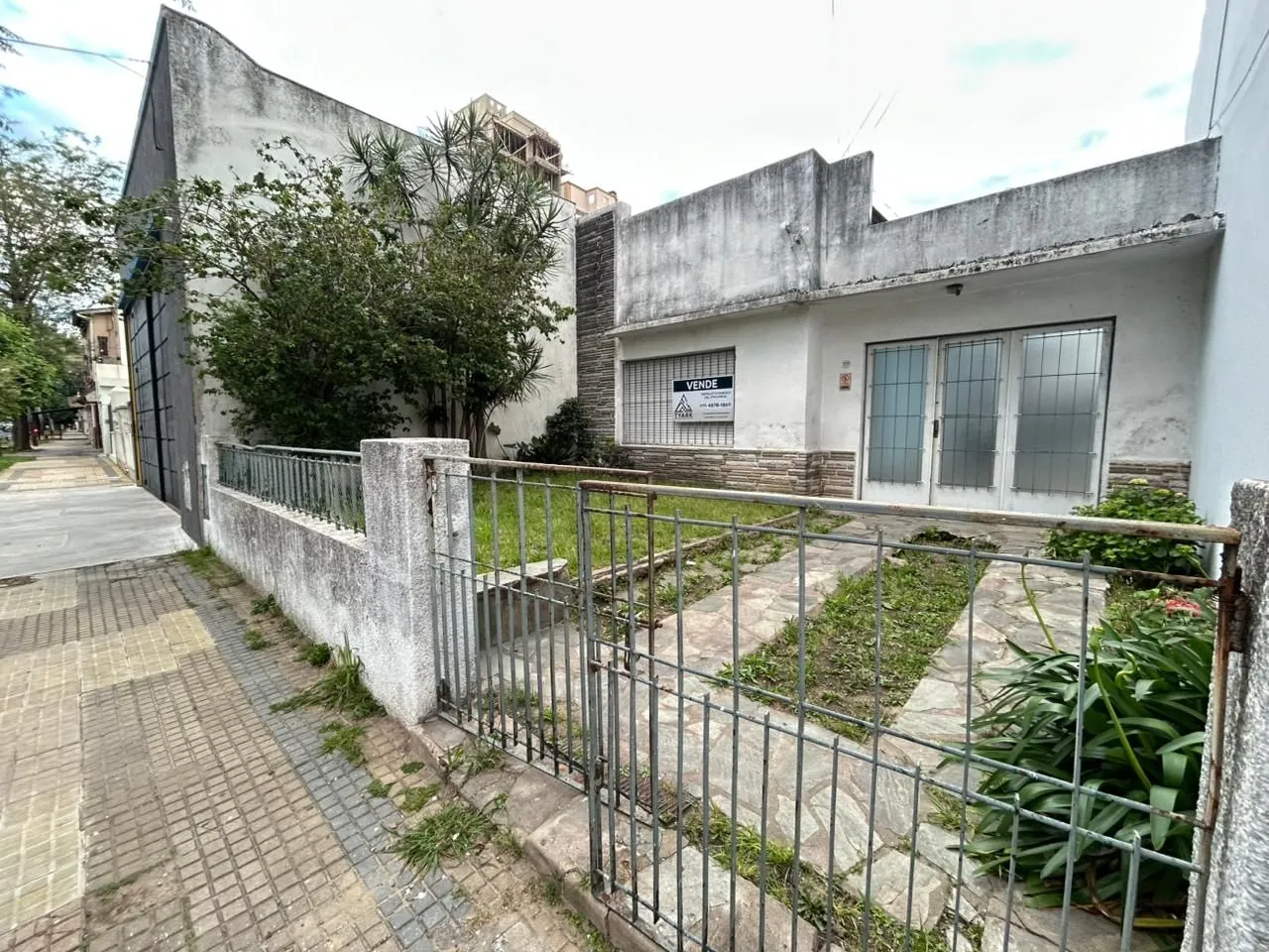 Casa - venta - Lanús