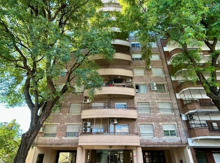 Departamento · 45m² · 2 Ambientes · 1 Cochera