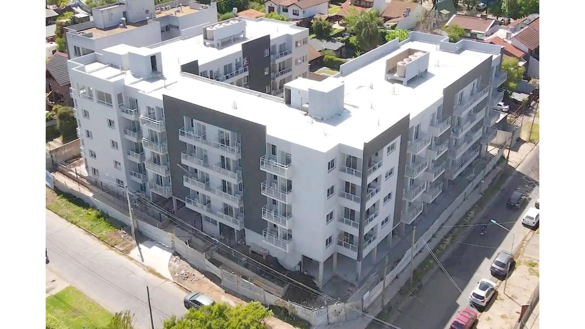 Departamento de 2 ambientes amplio en Moreno Centro