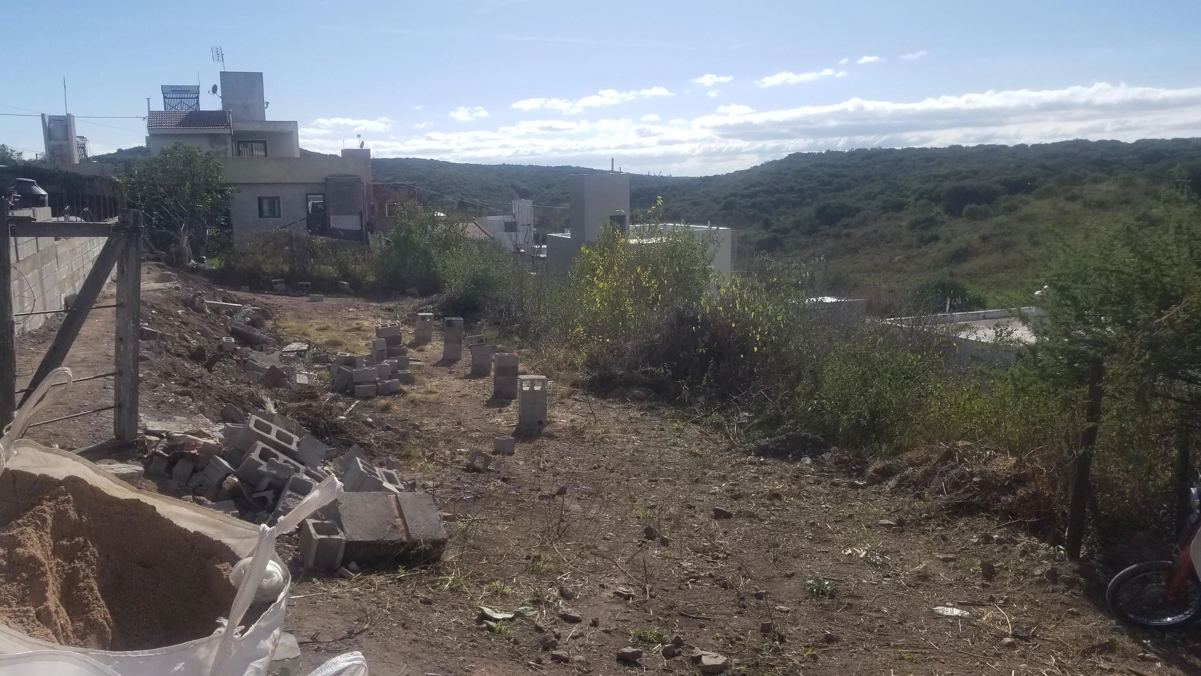 Venta  2 Lotes Juntos  Barrio Villa Sol  Salsipuedes