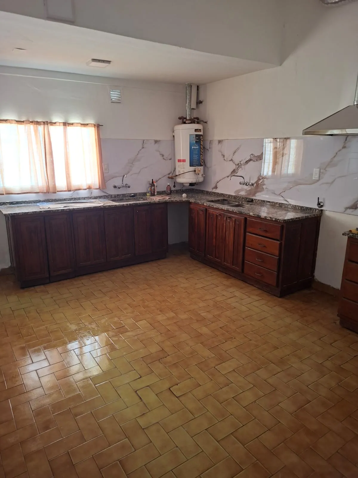 VENDO 🏡 Casa + Departamento en un Mismo Terreno | Ambos Alquilados | Excelente Oportunidad de Inversión