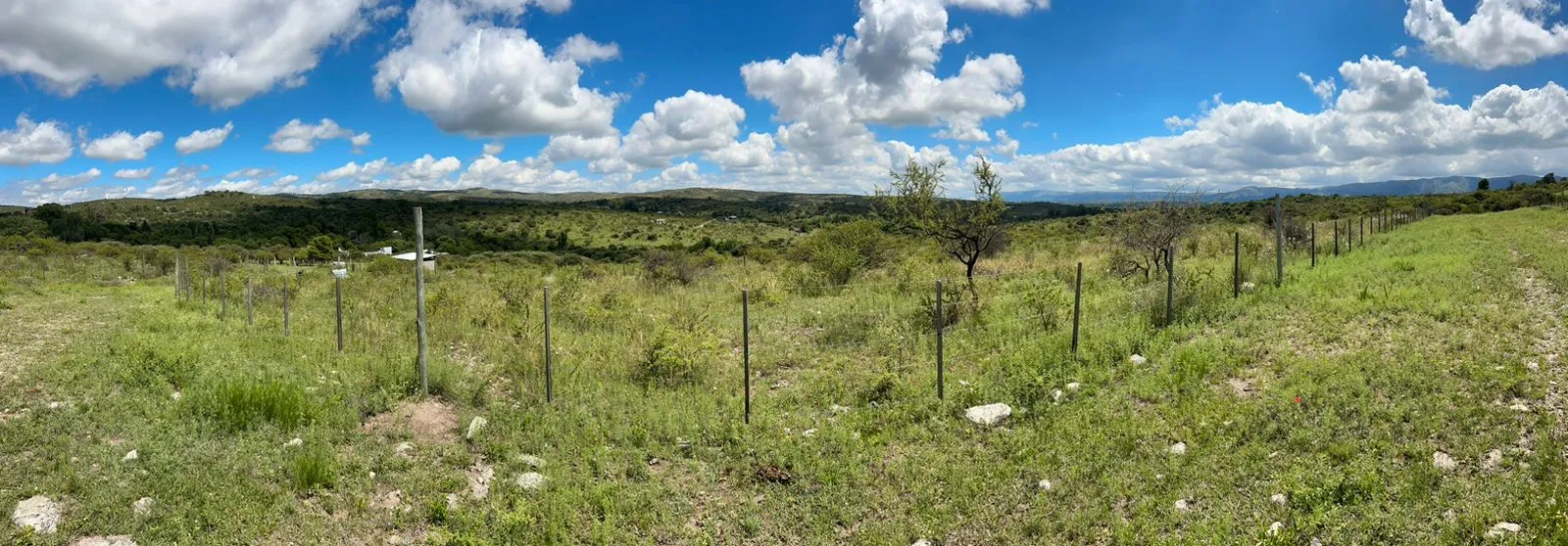 Vendo lote en Barrio Morecabo, vista impagable
