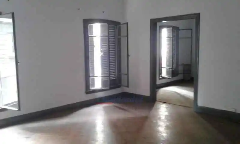 Centro vendo Gran departamento  4 dormitorios San Martin esq. Olmos