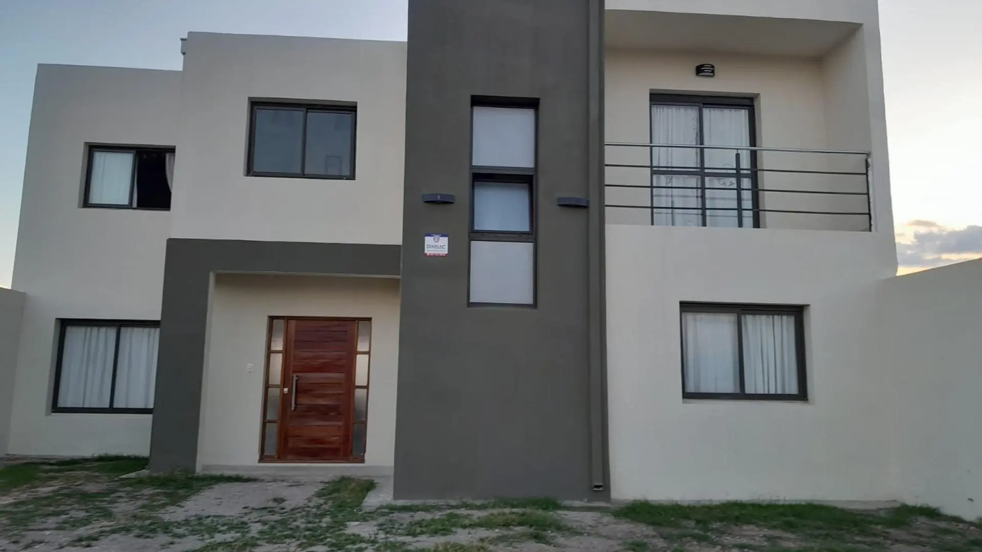 Exc Casa 4 dor vta gge/pileta/qcho Vía Aurelia