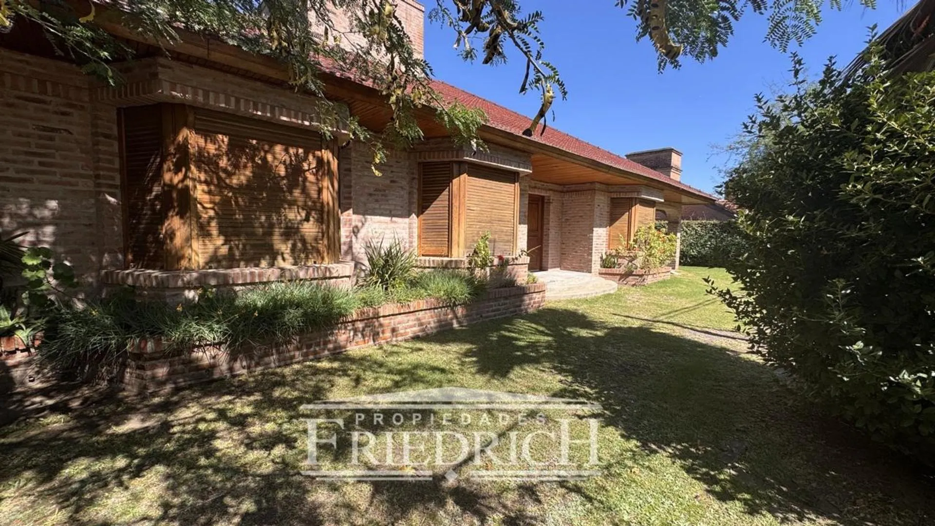 casa en venta Country Club Banco Provincia