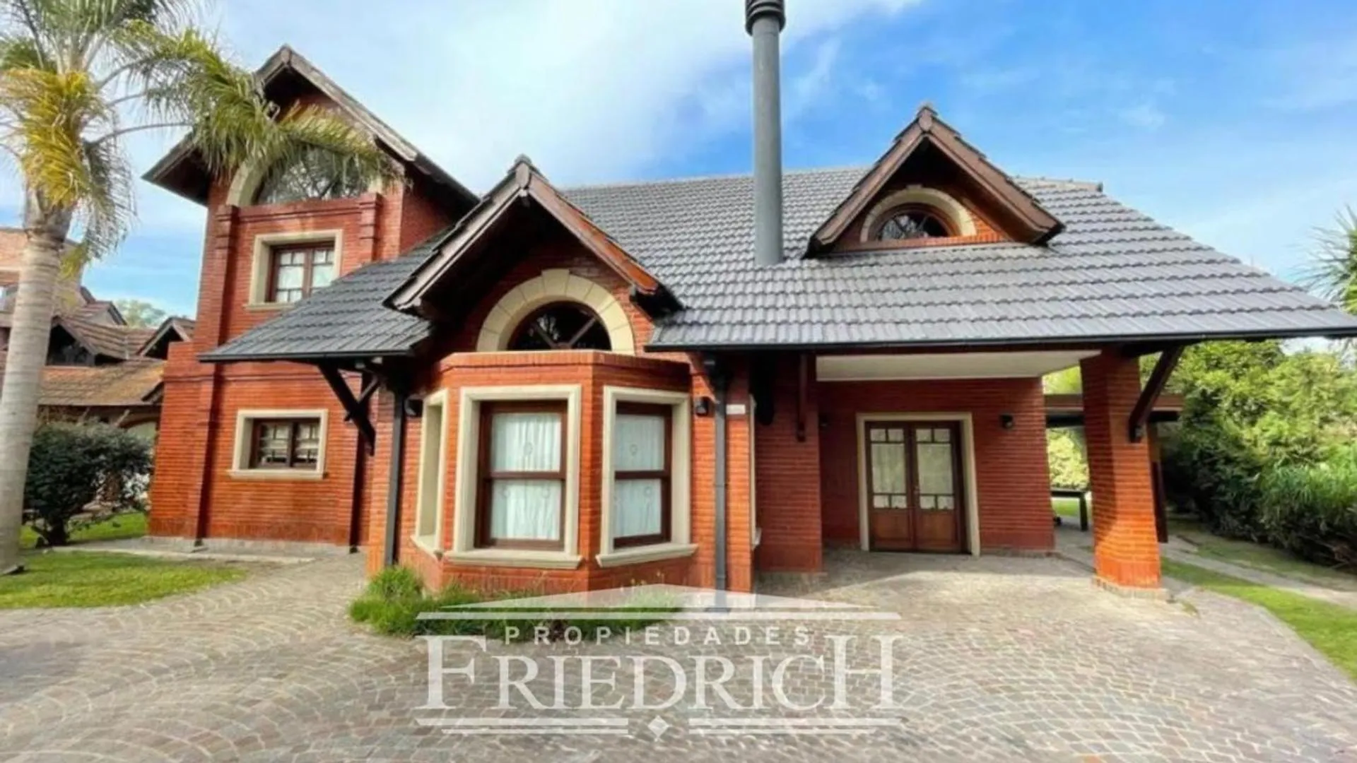 Casa en venta Country Club Banco Provincia