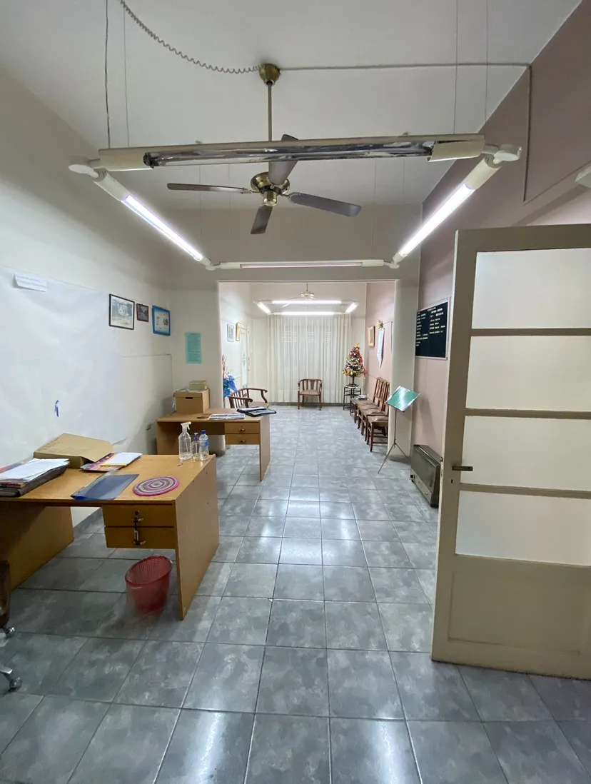 PLENO CENTRO- AMPLIO P.H AMOBLADO PARA USO COMERCIAL O PROFESIONAL