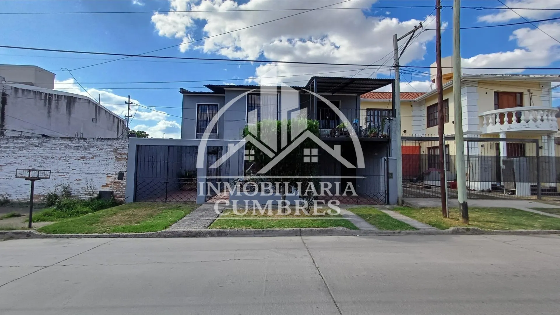 VENTA CASA TRES CERRITOS