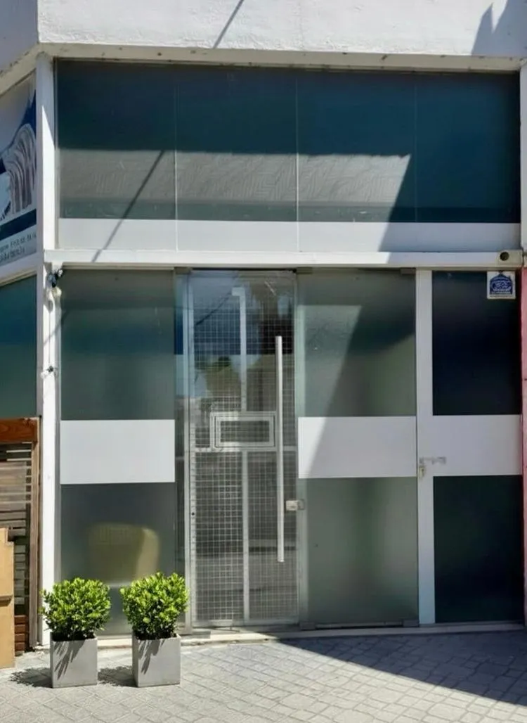 OPORTUNIDAD DE INVERSIÓN DIRECTA  -  EN VENTA EXCELENTE LOCAL EN VILLA ALLENDE