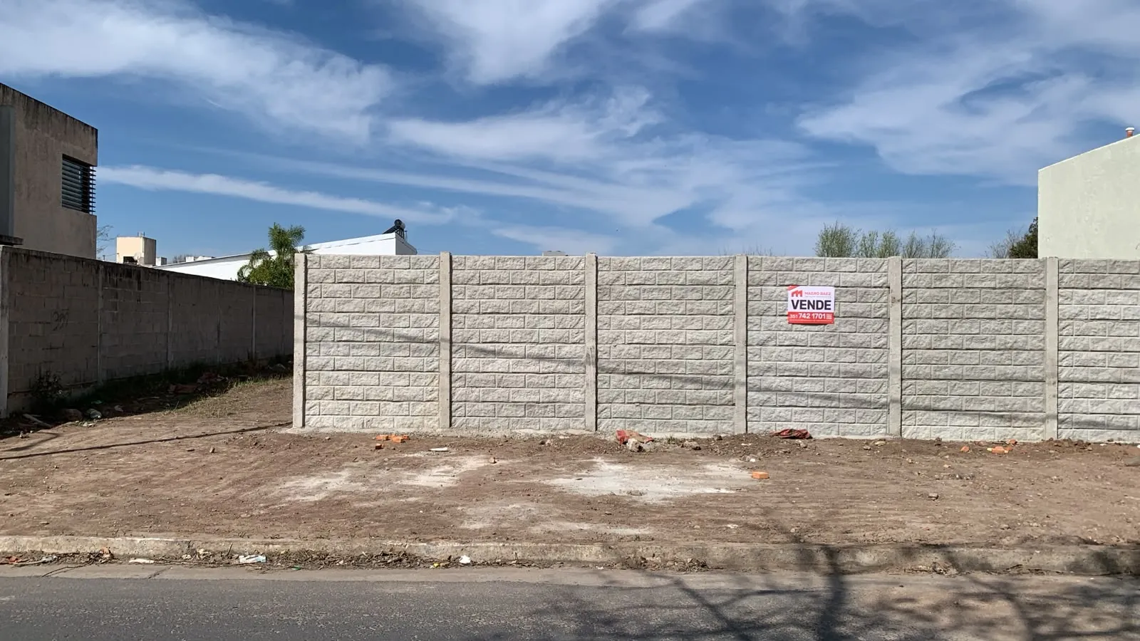 OPORTUNIDAD TERRENO LOMAS DEL SUQUIA
