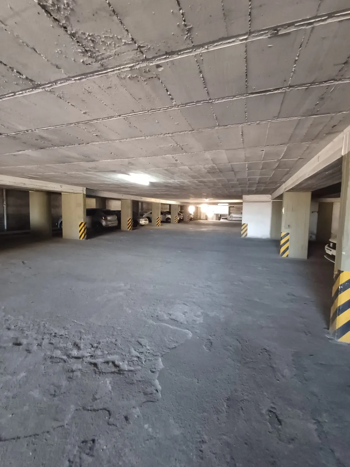 Av Olmos 364, tercer piso, Expensas 26.000, ascensor, amplia cochera