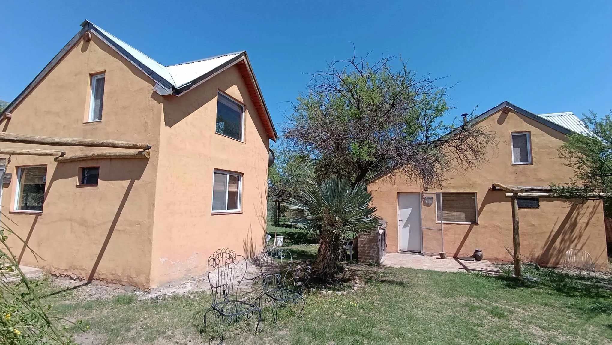 SE VENDE COMPLEJO DE CABAÑAS EN CAPILLA DEL MONTE