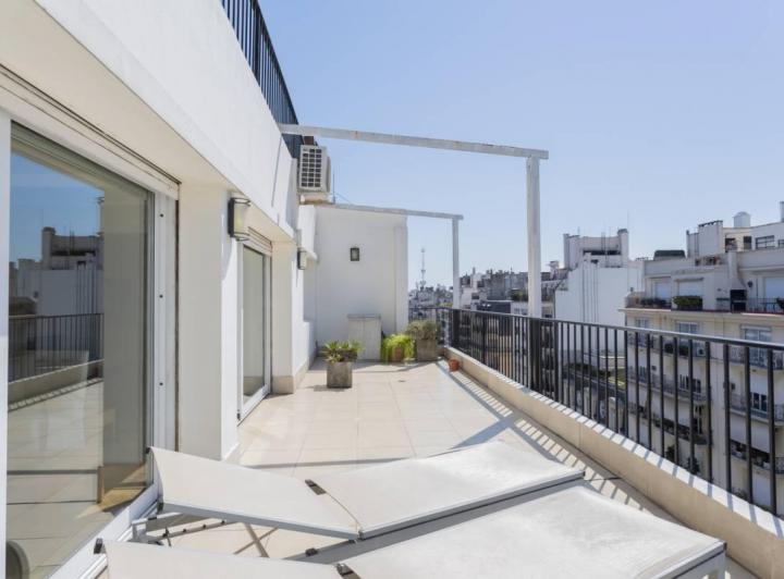 Departamento · 140m² · 4 Ambientes · 1 Cochera