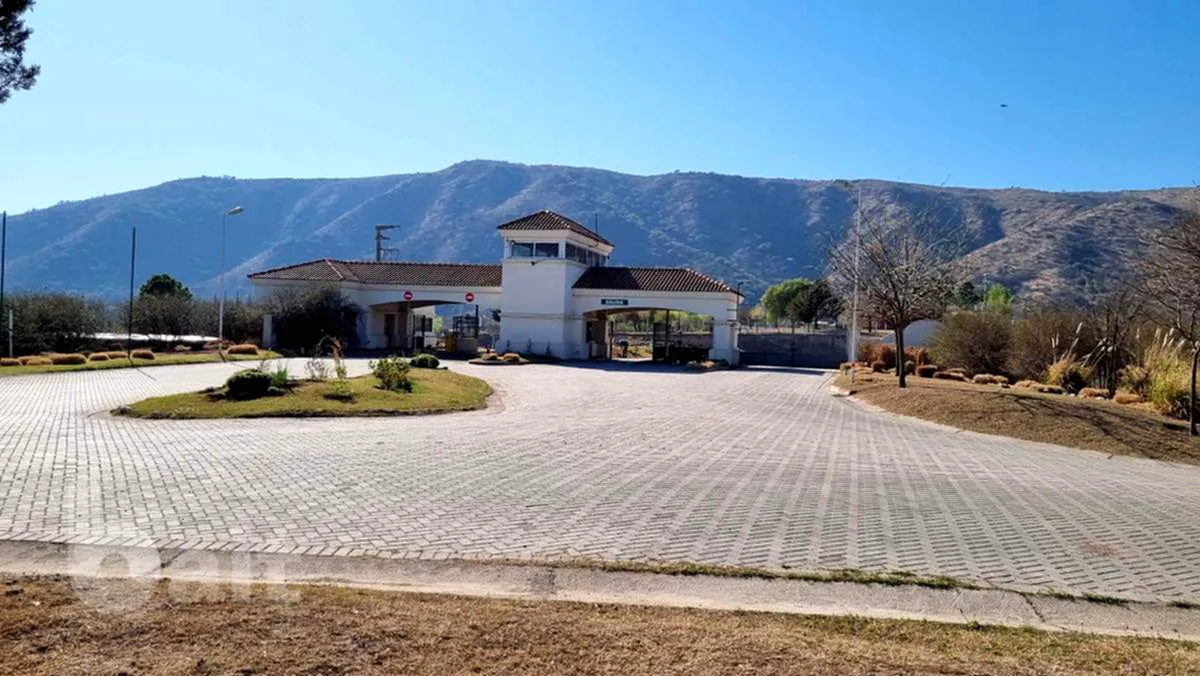 Venta terreno 1189 mts2 en el country Carlos Pa Golf