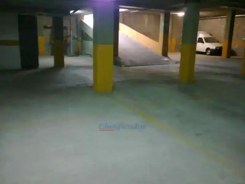ALQUILO COCHERA EN CARLOS PAZ