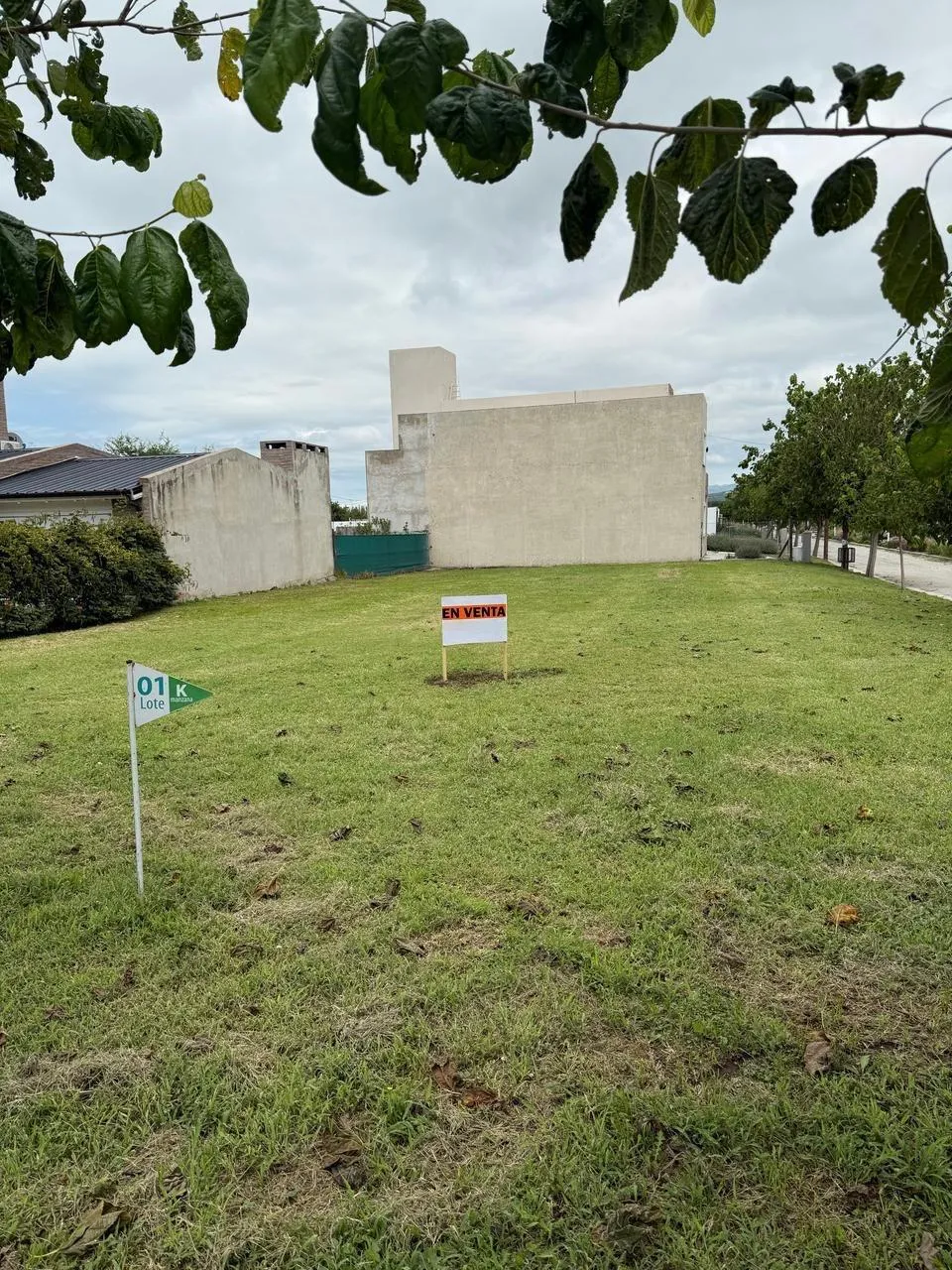 TERRENO EN VENTA en B° TEJAS 4