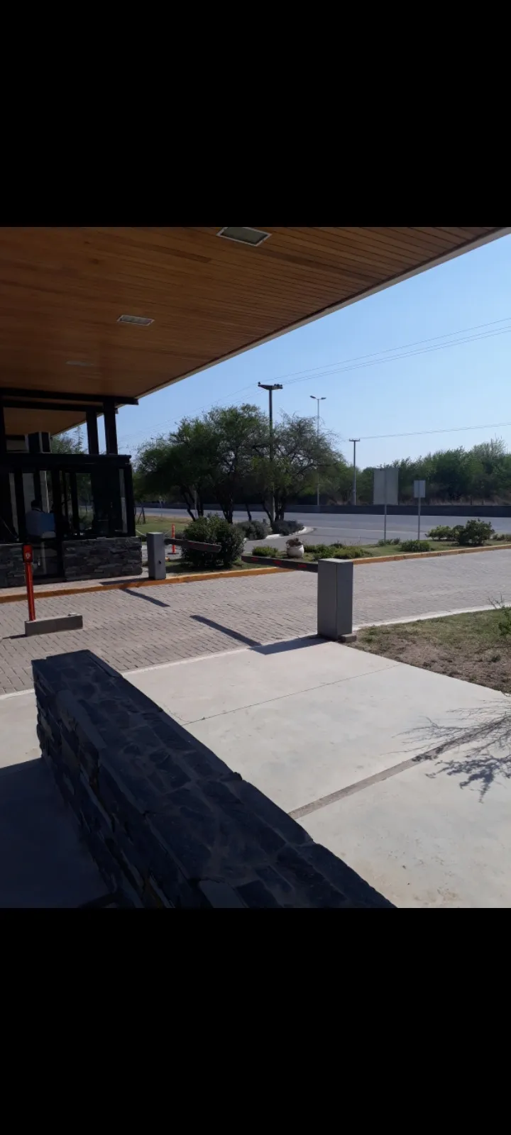 LOTES PROXIMOS AL AEROPUERTO C/ESCRITURA!!
