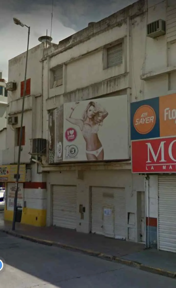 ZONA MAYORISTA 3 NIVELES   RENTA U$S 1.500 SALEN 2 LOCALES