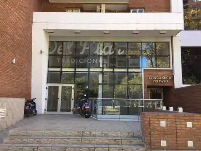 IMPONENTE  NVA CBA  IMPORTANTE RENTA AV CHACABUCO 529 CENTRO 3 NIVELES