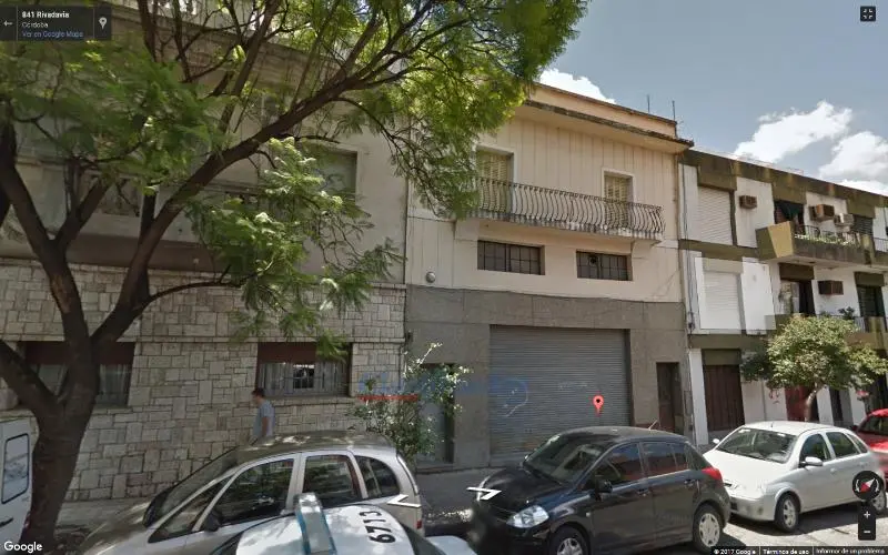 VENDO IMPONENTE LOCAL 3 NIVELES 637 MTS CUBIERTOS