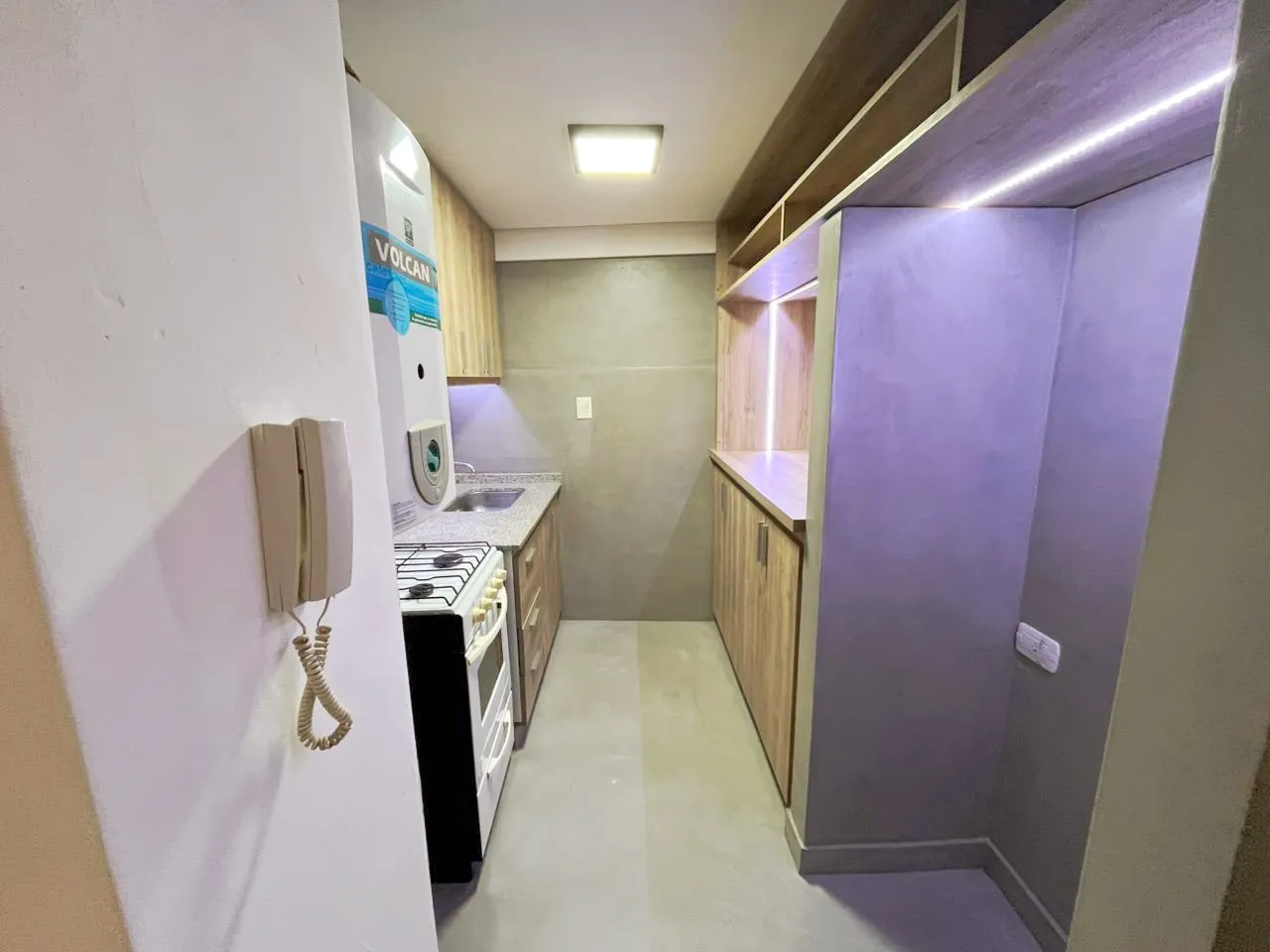 OPORTUNIDAD c/RENTA  Dpto. 2 Dor RECICLADO-Moderno Bv. San Juan 737 (Guemes)