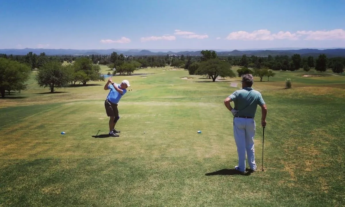 Vendo lote Central en Country valle del Golf- solo para INVERSORES