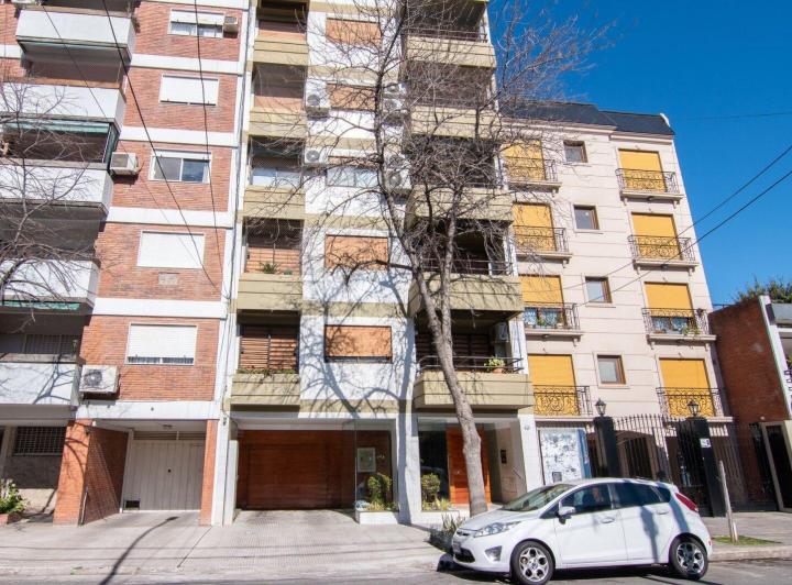 Departamento · 93m² · 4 Ambientes · 2 Cocheras