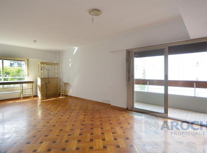 Departamento · 93m² · 4 Ambientes · 1 Cochera