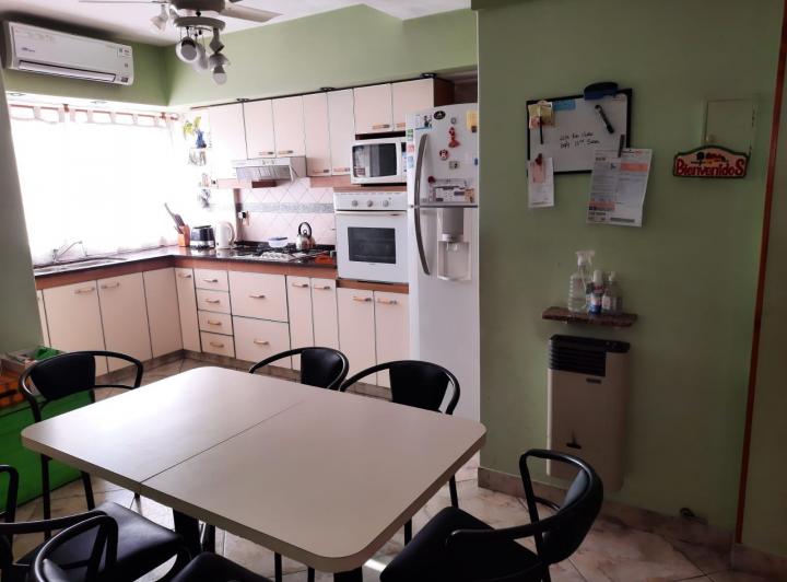 Departamento · 77m² · 4 Ambientes · 1 Cochera