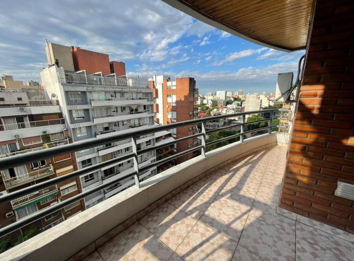 Departamento · 90m² · 4 Ambientes · 1 Cochera