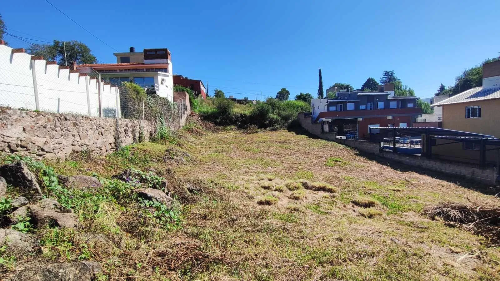 TERRENO CON VISTA A 2 CUADRAS DEL RIO EN SAN ANTONIO DE ARREDONDO