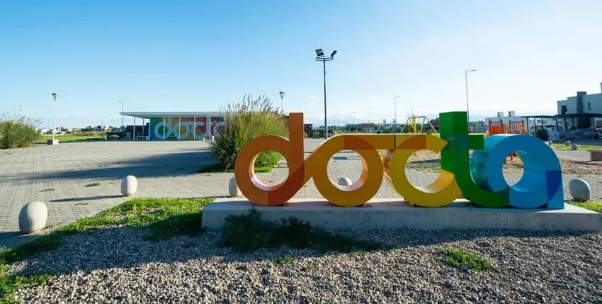 Lote en Docta Avenida 2, 600 m² Apto Comercio, Oportunidad!