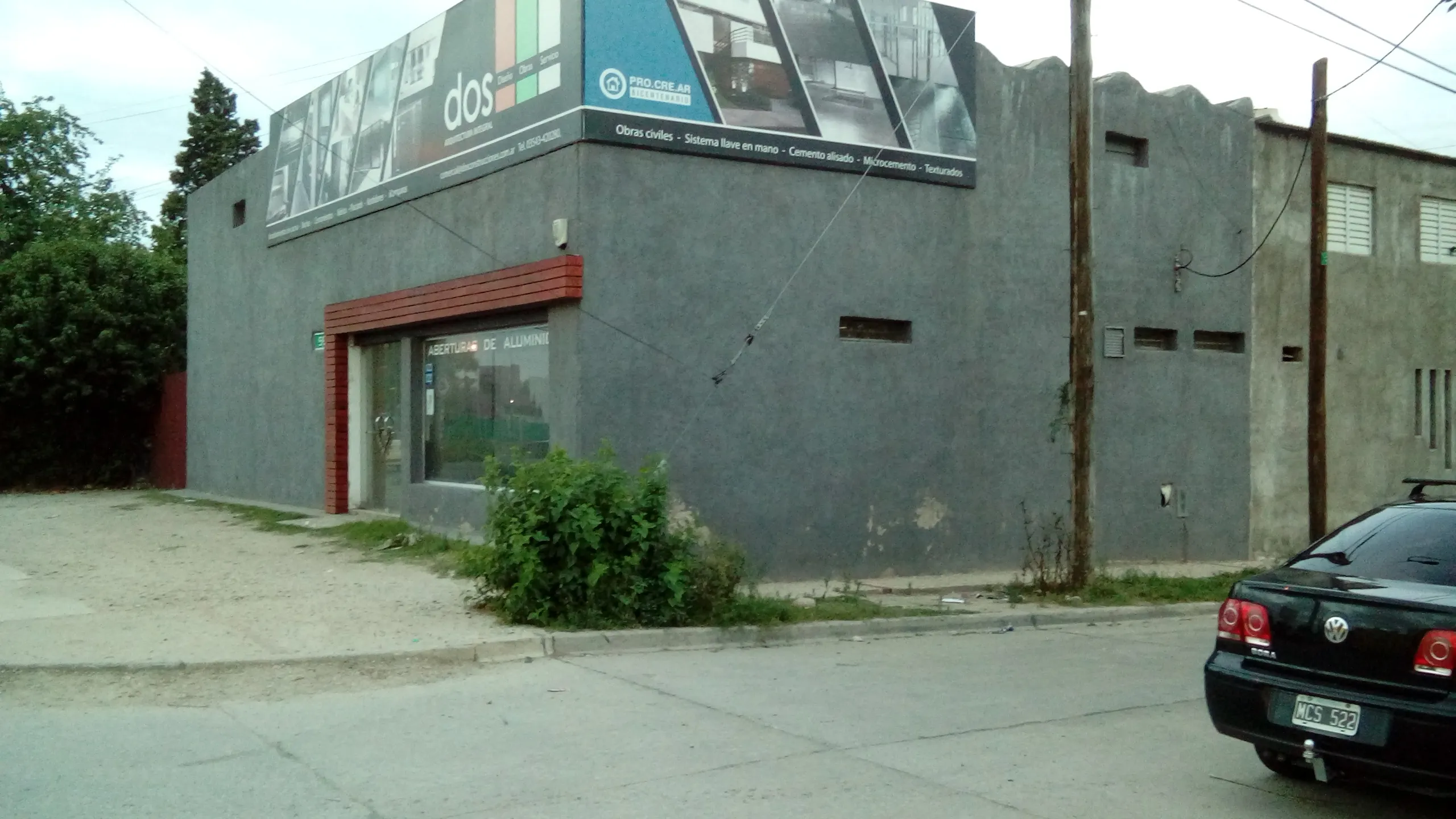 Galpón con techo Astori,  en Bv. Los Alemanes con frente a 3 calles