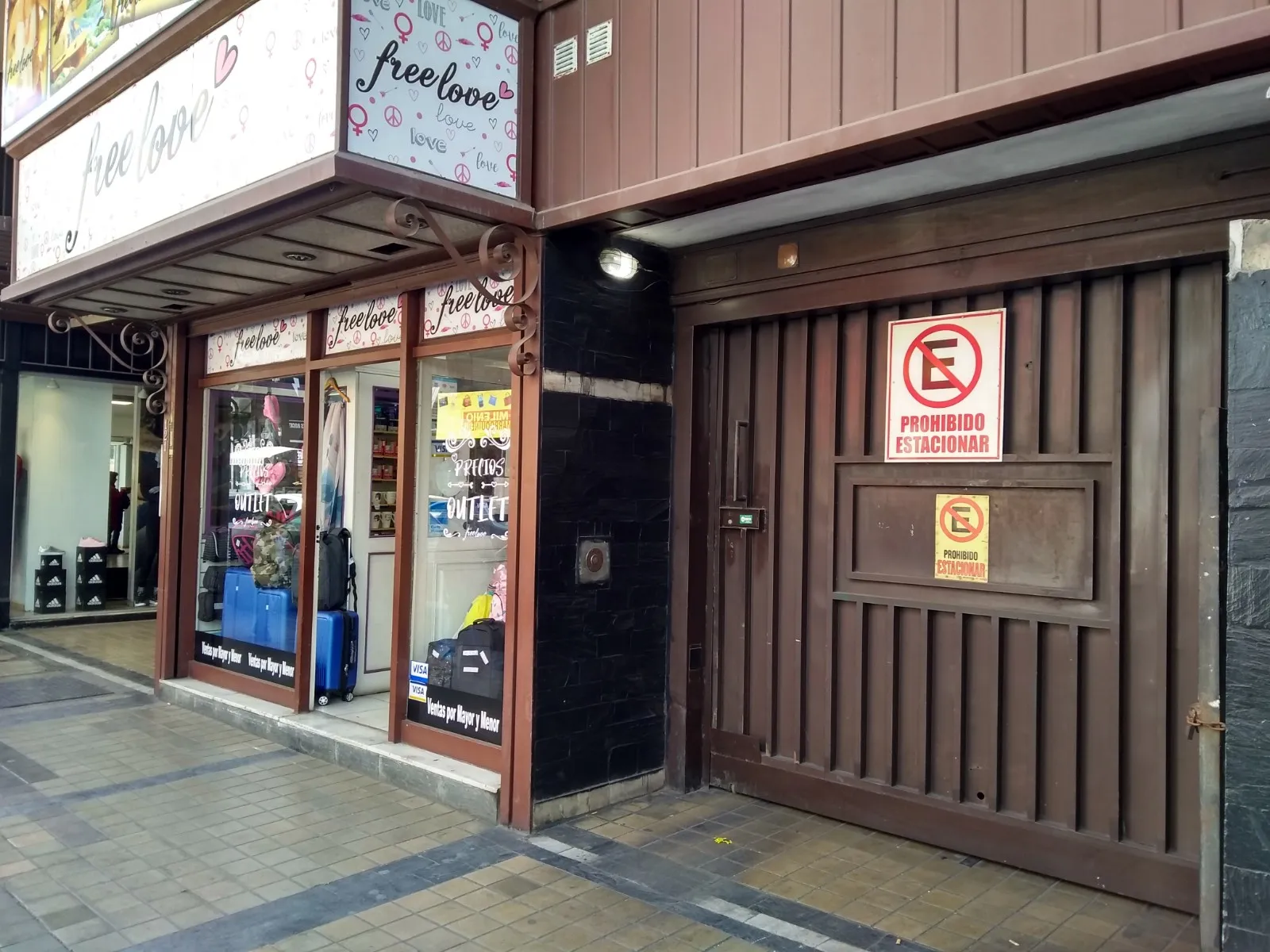 Venta de cocheras en zona centro a 2 cuadras de plaza San Martín