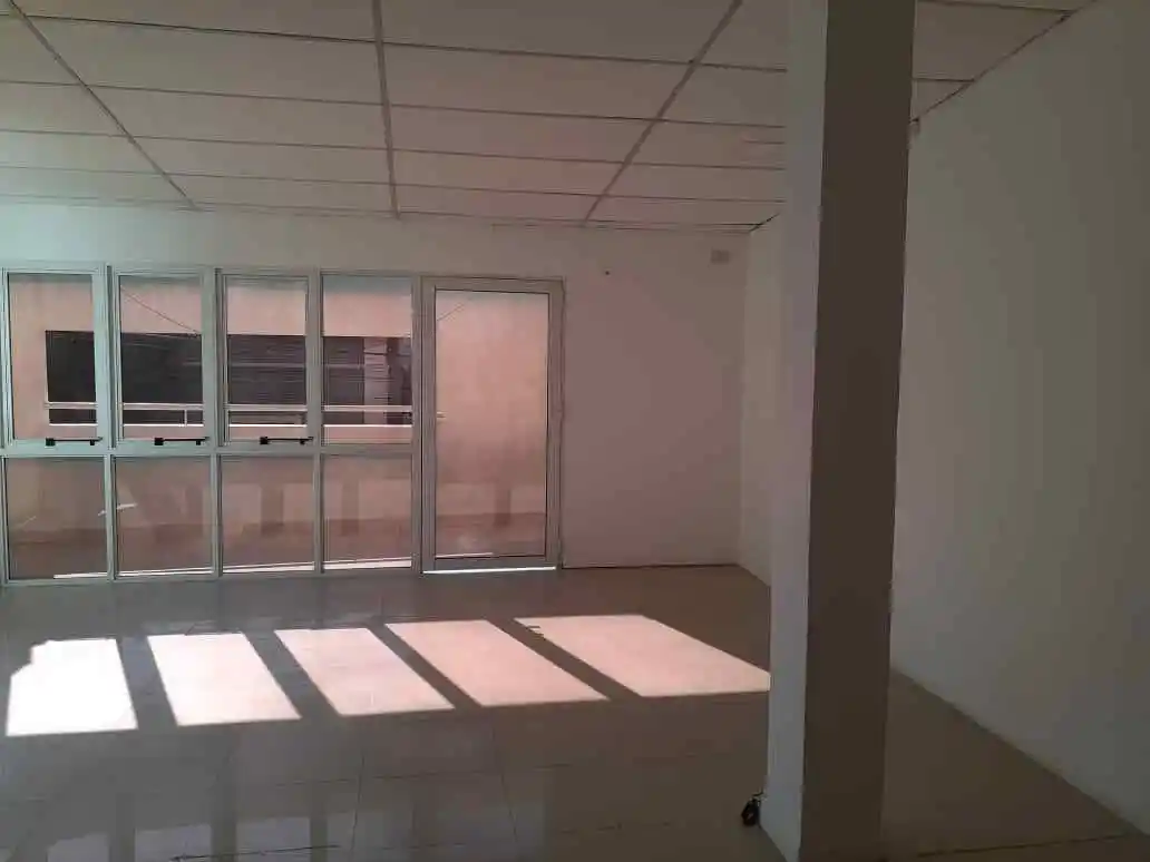 Alquilo oficinas pleno CENTRO Catamarca