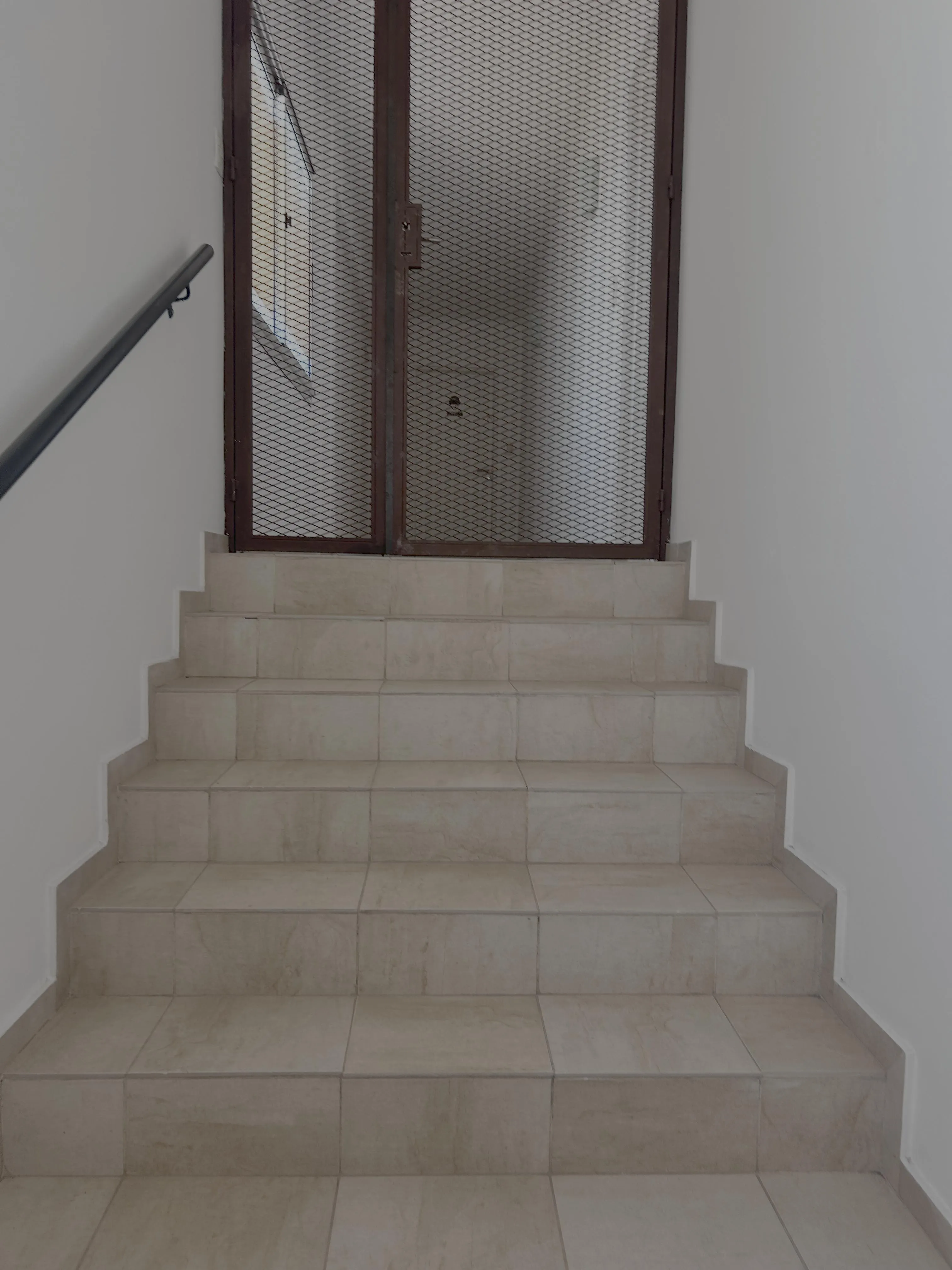 ALQUILER MONOAMBIENTE USO COMERCIAL ZONA NORTE RECTA MARTINOLLI