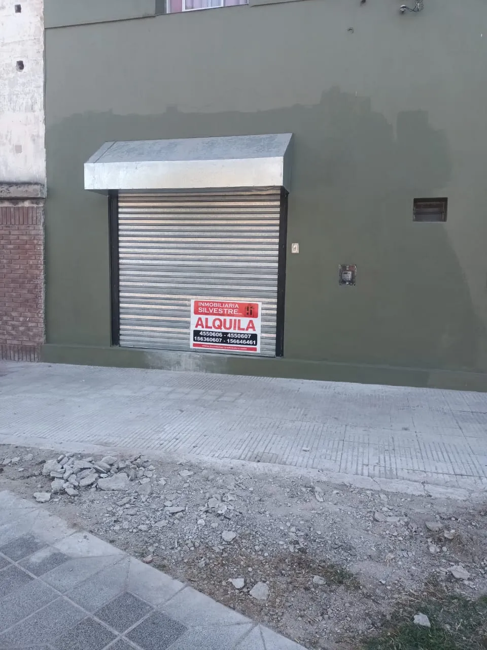 FRENTE PLAZA URQUIZA SAN VICENTE