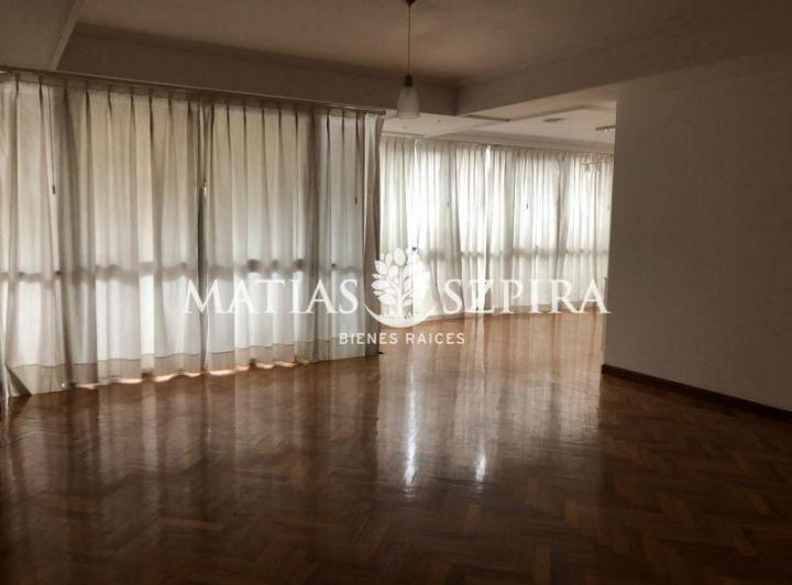 Departamento · 180m² · 5 Ambientes · 2 Cocheras