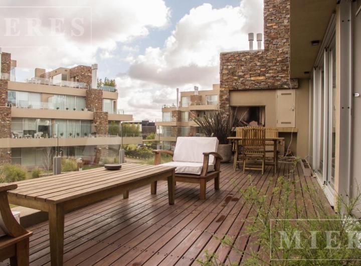 Departamento · 189m² · 6 Ambientes · 2 Cocheras