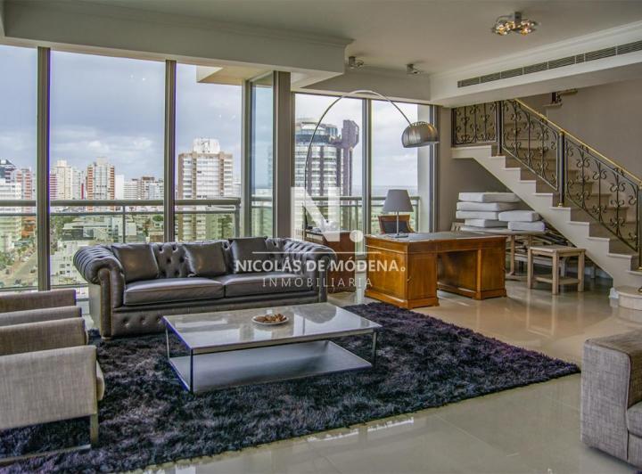 Departamento · 798m² · 6 Ambientes · 1 Cochera