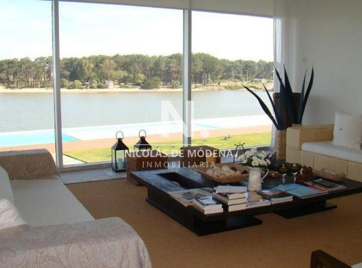 Departamento · 289m² · 5 Ambientes · 1 Cochera