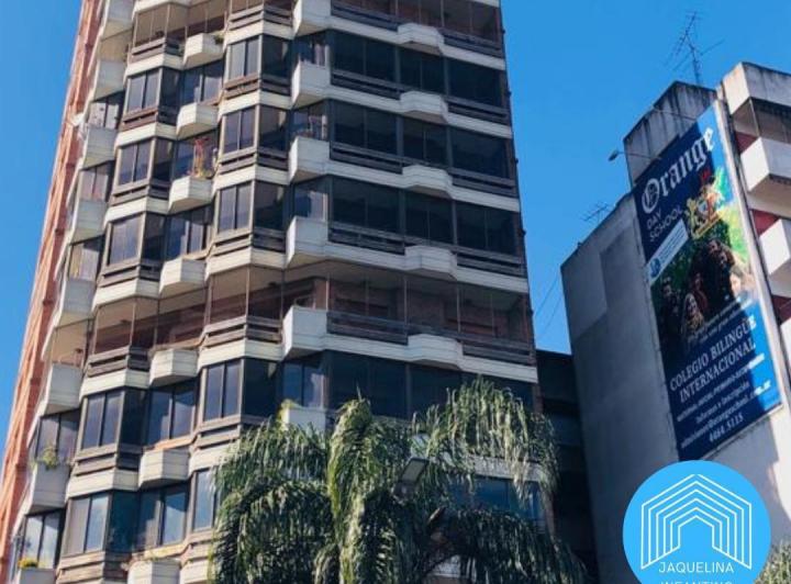 Departamento · 220m² · 5 Ambientes · 2 Cocheras