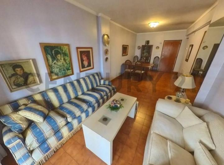 Departamento · 106m² · 5 Ambientes