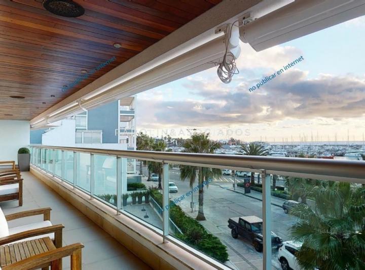 Departamento · 130m² · 5 Ambientes · 1 Cochera