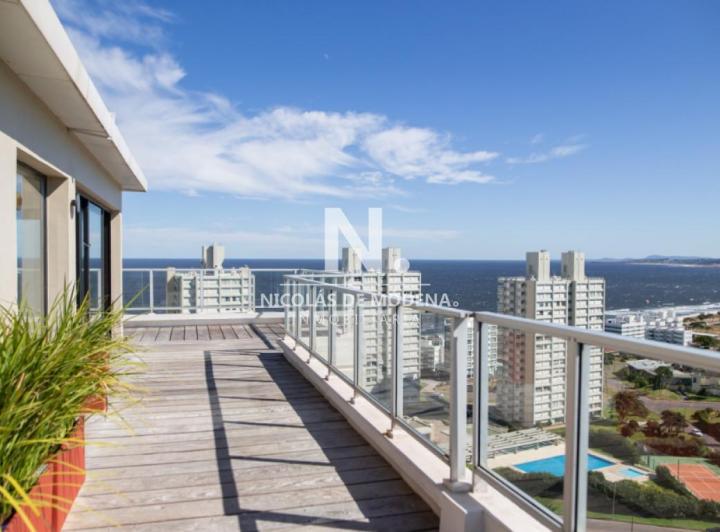 Departamento · 266m² · 5 Ambientes · 1 Cochera