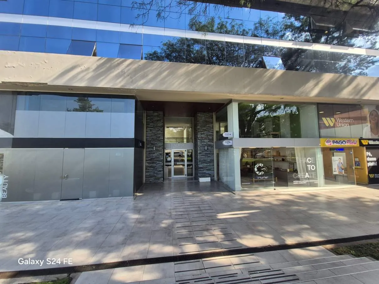 CERRO DE LAS ROSAS - OFICINA  - VENTA - VISTA OFFICE ll