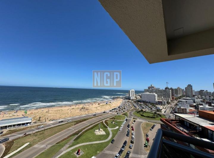 Departamento · 406m² · 5 Ambientes · 1 Cochera