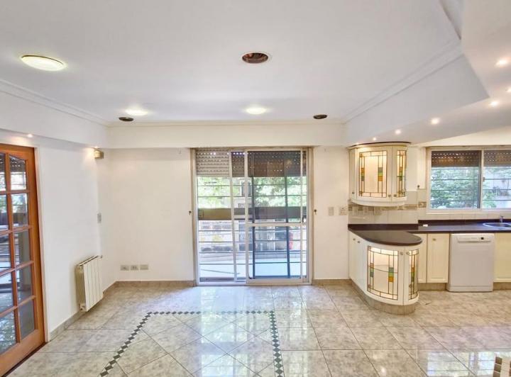 Departamento · 250m² · 5 Ambientes · 2 Cocheras