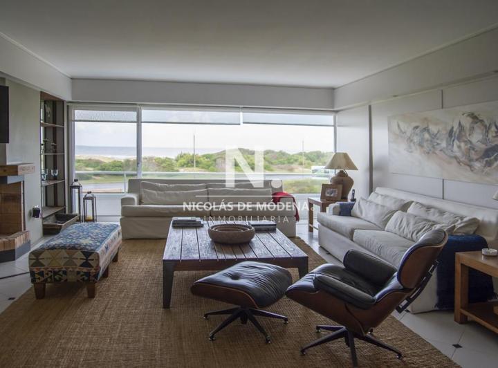 Departamento · 5 Ambientes · 1 Cochera